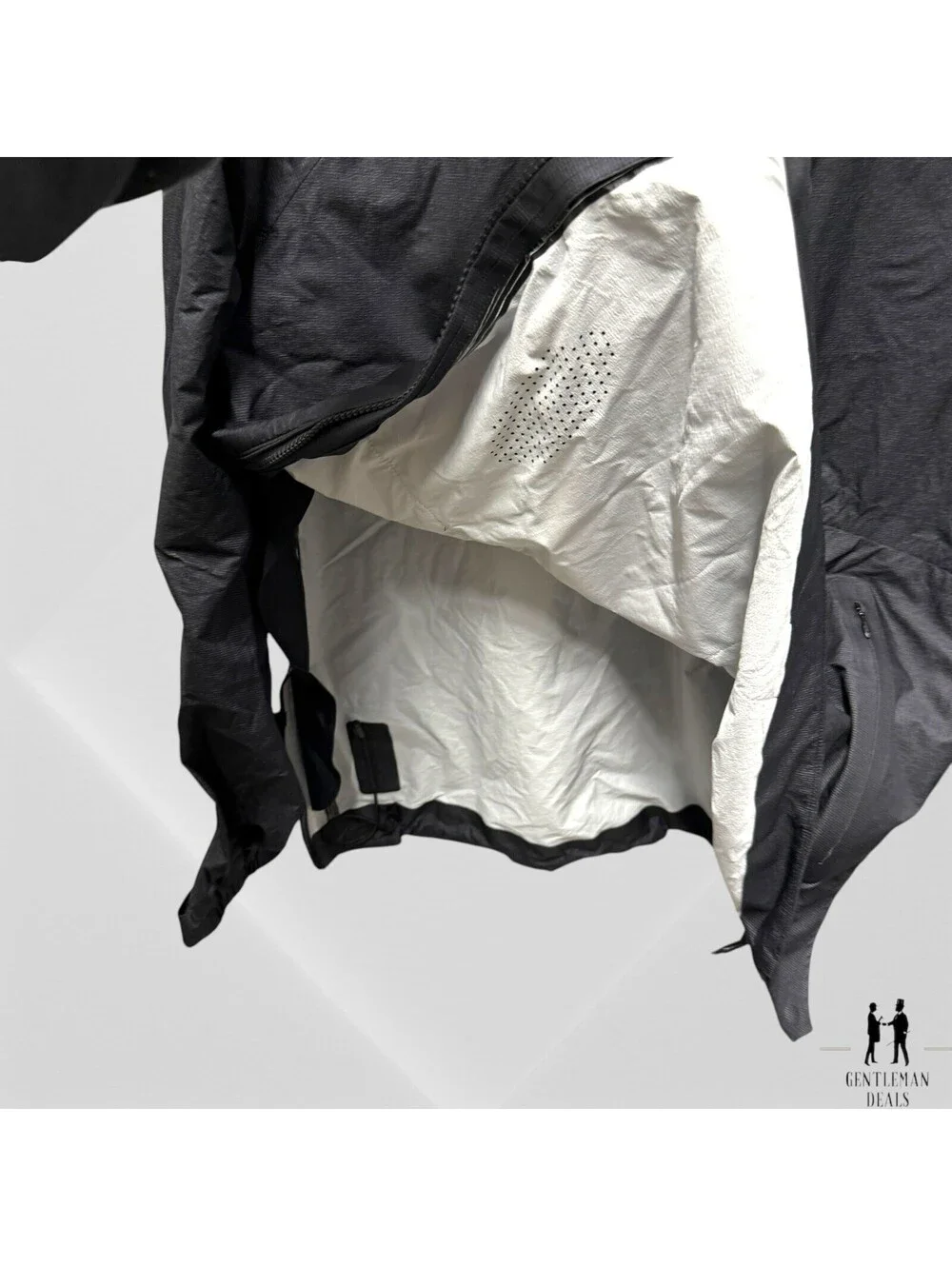 DESCENTE ALLTERRAIN Para-Hem Air Inflator Jacket Black Made in Japan JP L US S